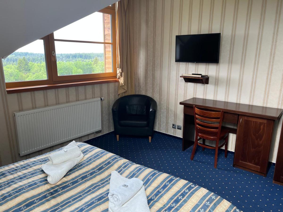 Hotel Krusnohorsky Dvur Cínovec Eksteriør bilde