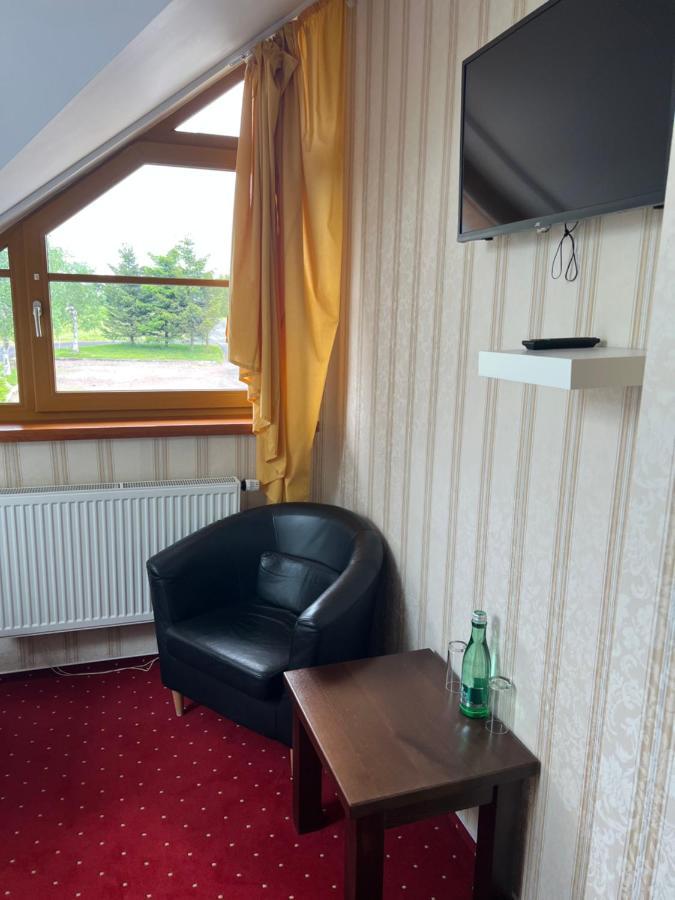 Hotel Krusnohorsky Dvur Cínovec Eksteriør bilde