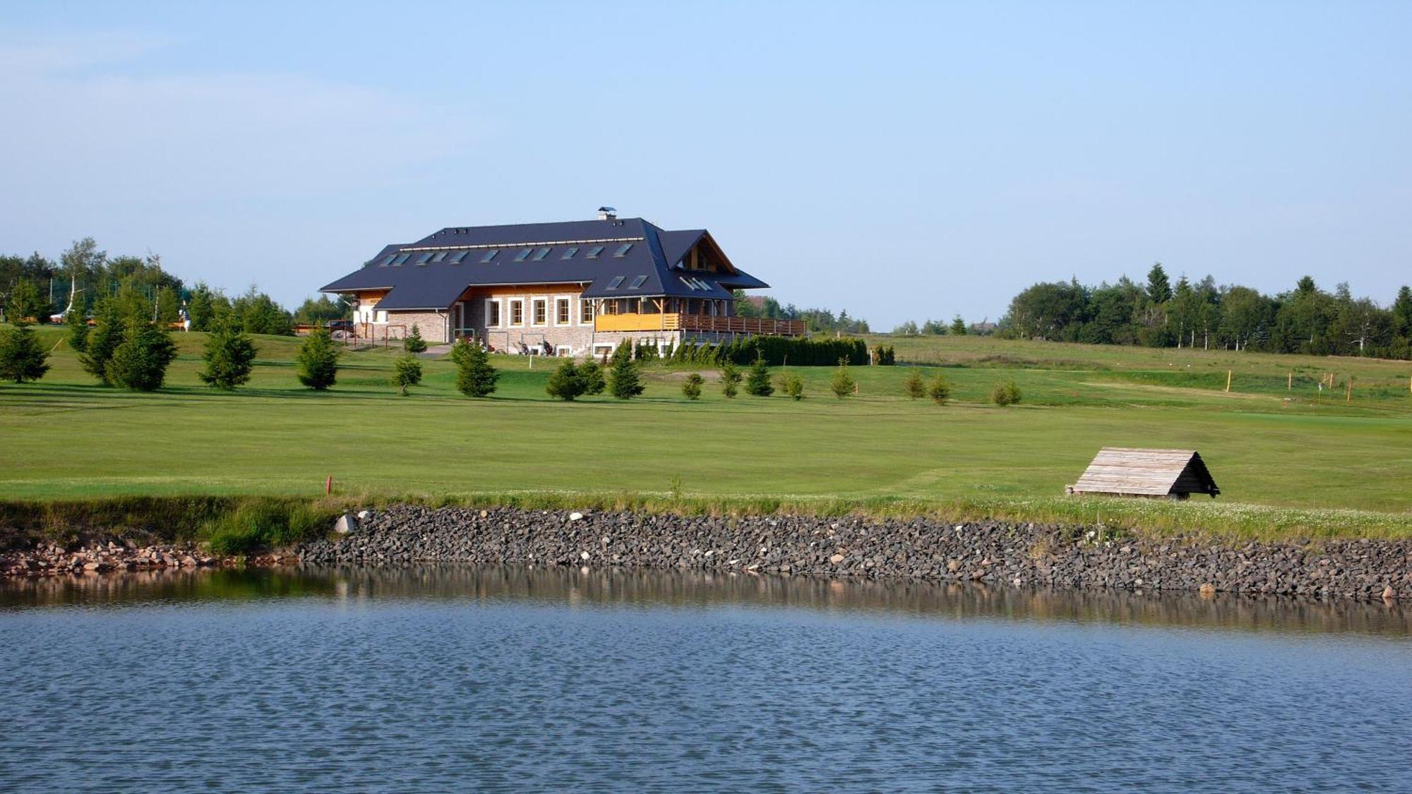 Hotel Krusnohorsky Dvur Cínovec Eksteriør bilde